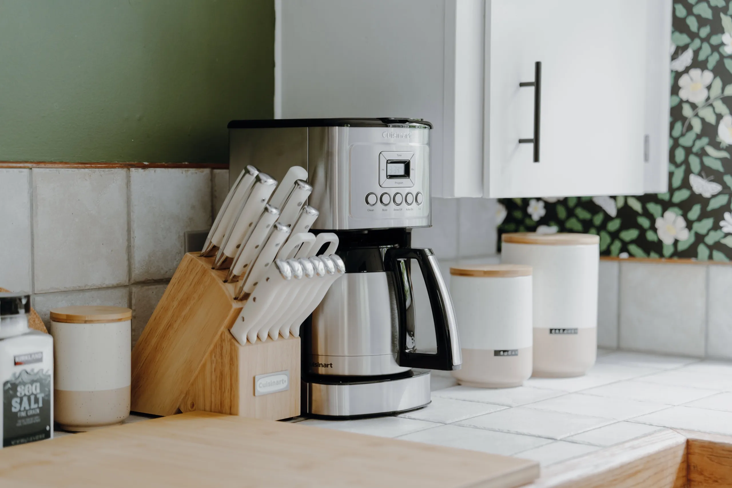 Full kitchen photo 4